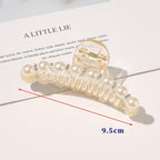 Haarclip met pareldecoratie