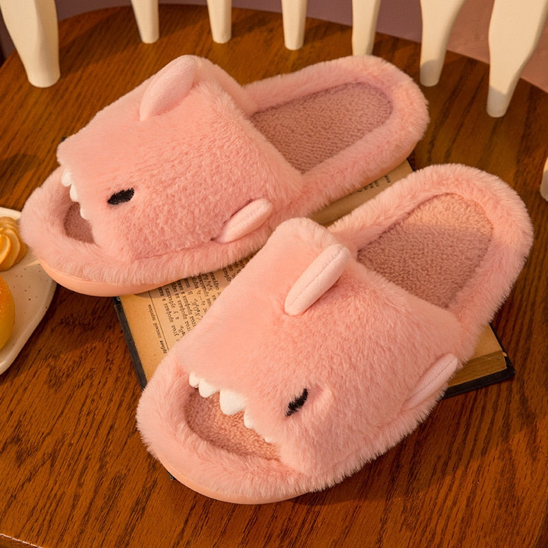 Wollen winterpantoffels met haaienmotief — afbeelding 3