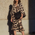 V-Hals 3/4 mouwen luipaardprint feestjurk – elegant & ademend