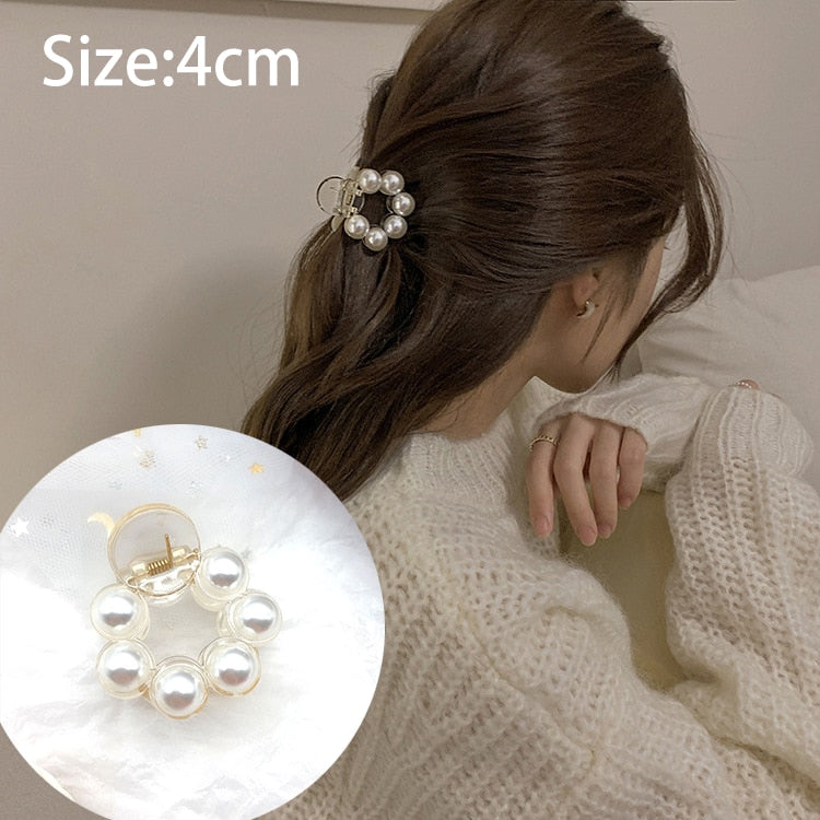 Haarclip met pareldecoratie