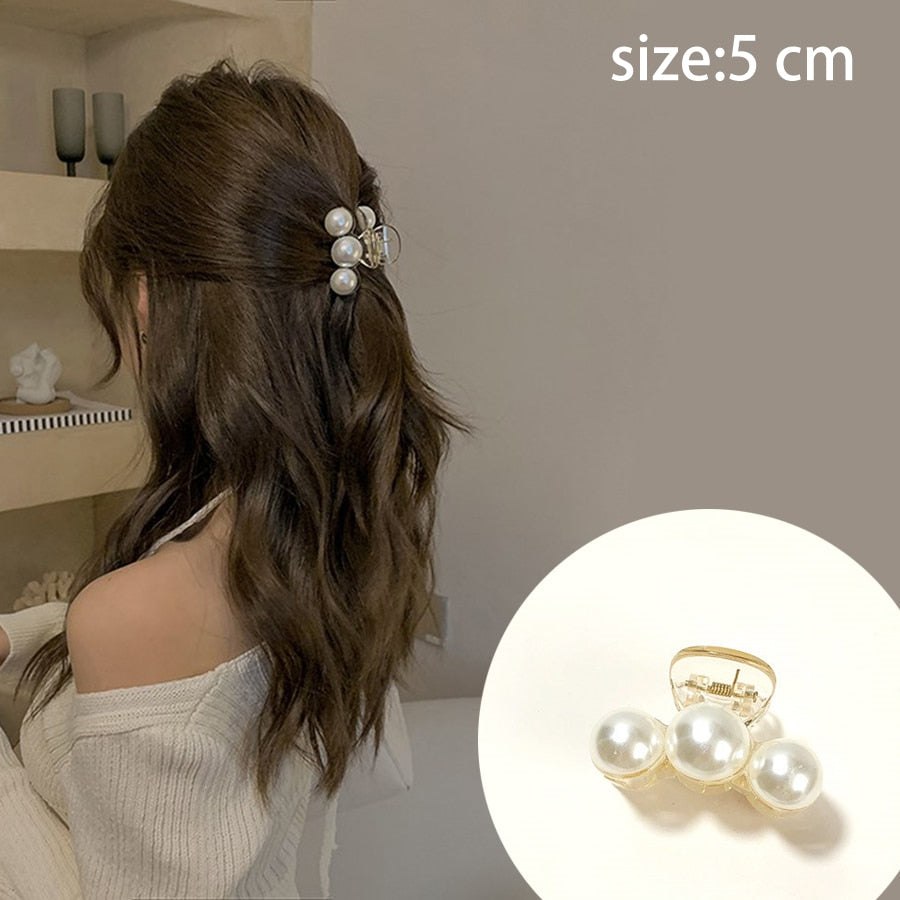 Haarclip met pareldecoratie