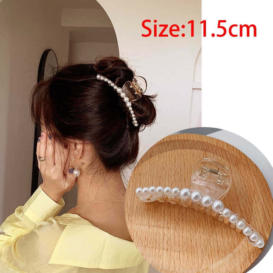 Haarclip met pareldecoratie