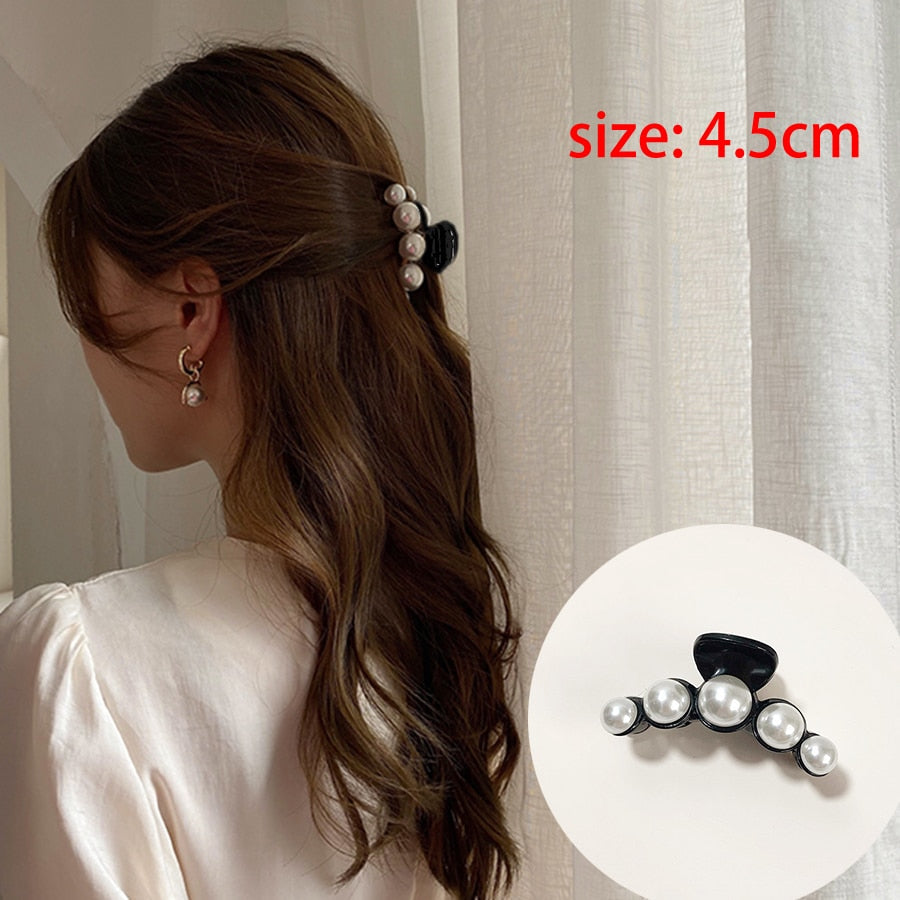 Haarclip met pareldecoratie