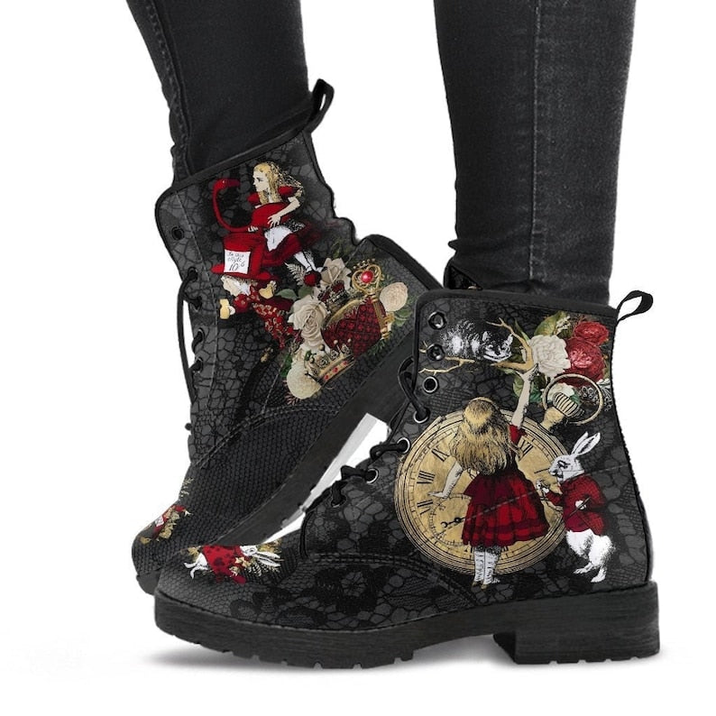 Winterschoenen met bloemen- en schedelmotief