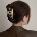 Haarclip met pareldecoratie