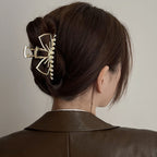 Haarclip met pareldecoratie