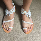 Witte dames zomersandalen
