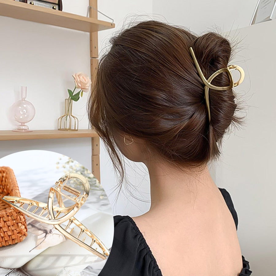 Haarclip met pareldecoratie