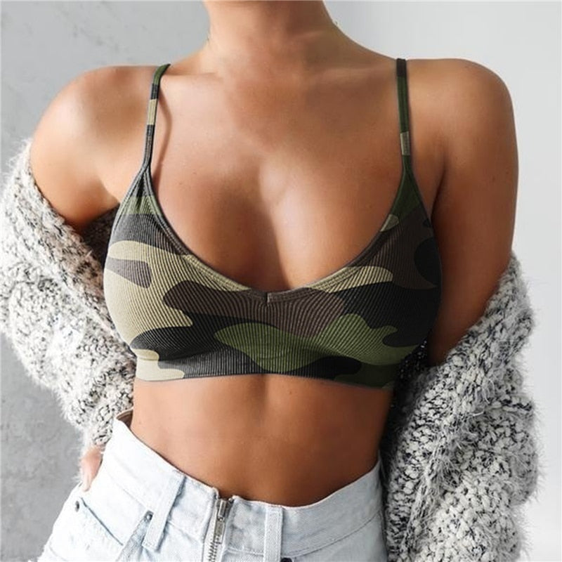 Korte damestop Coco met camouflageprint
