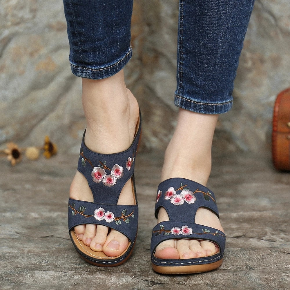 Dames bloemensandalen