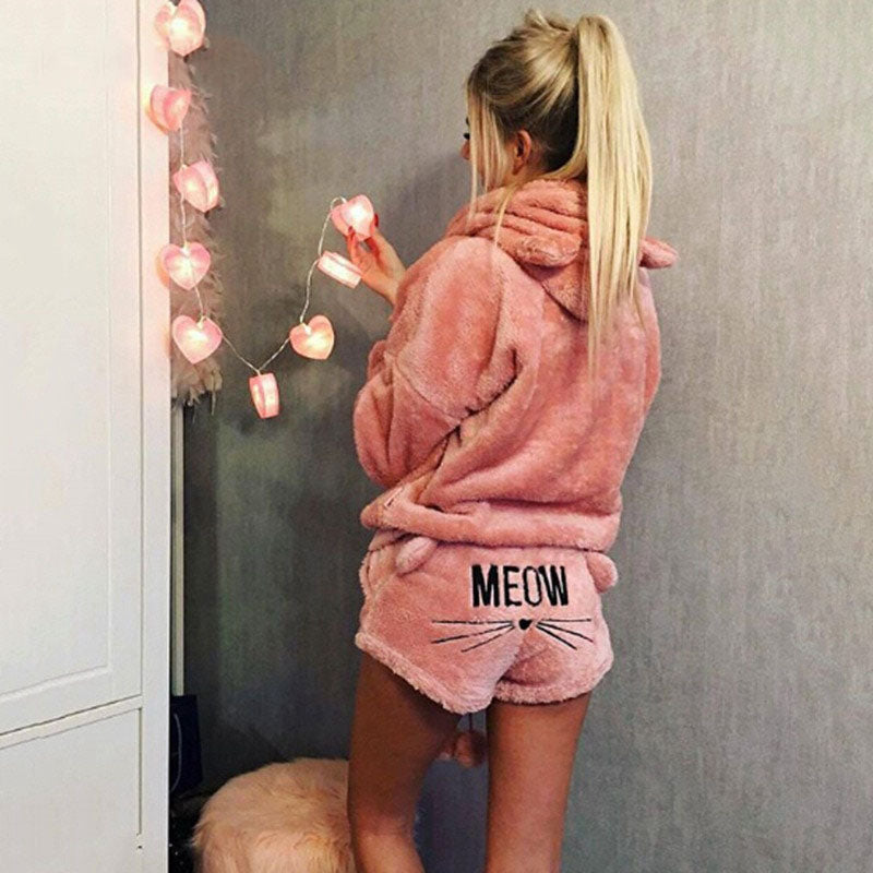 Warme pyjama met kattenmotief