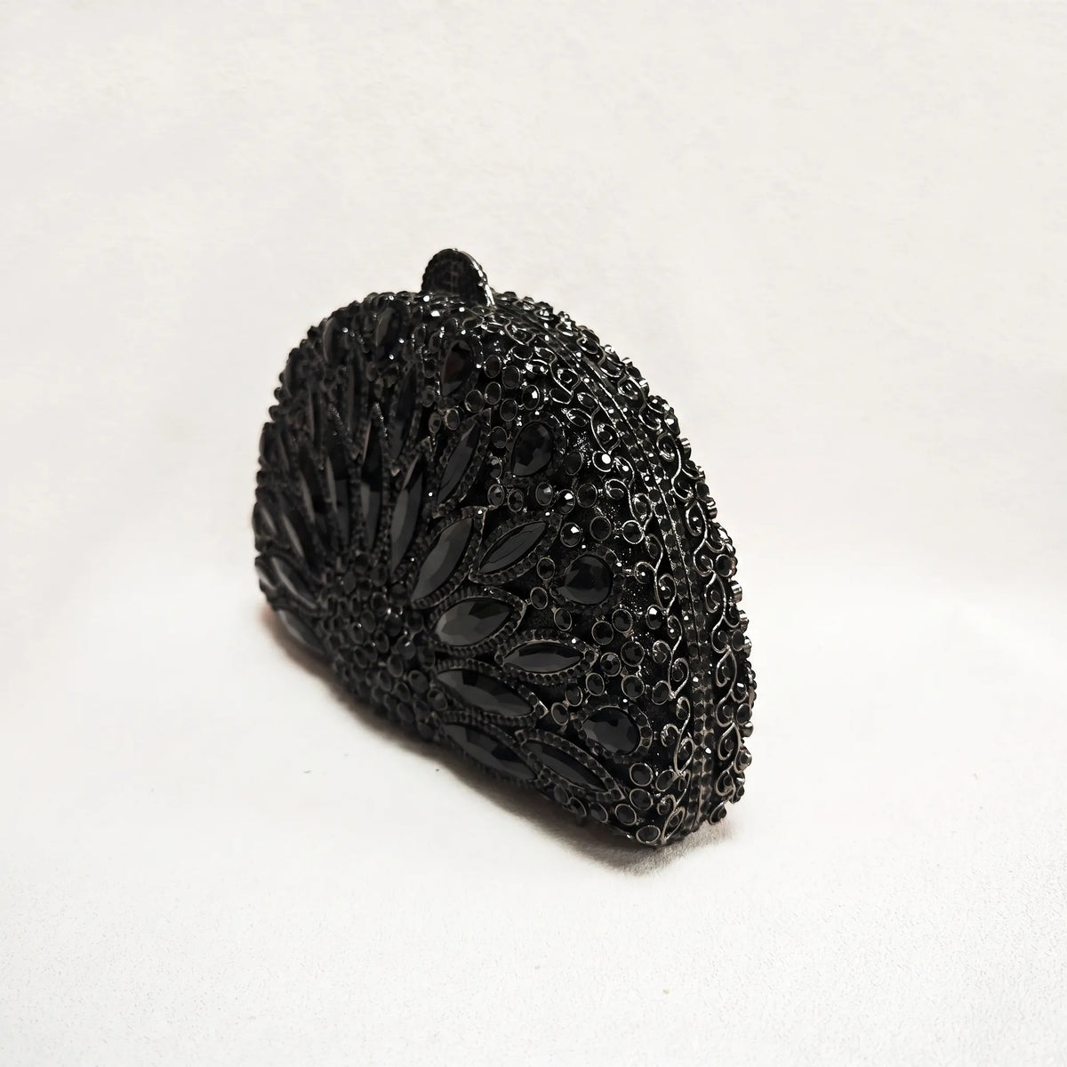 Halfrond hard-shell avondtasje
