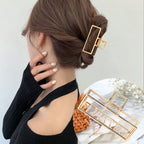 Haarclip met pareldecoratie