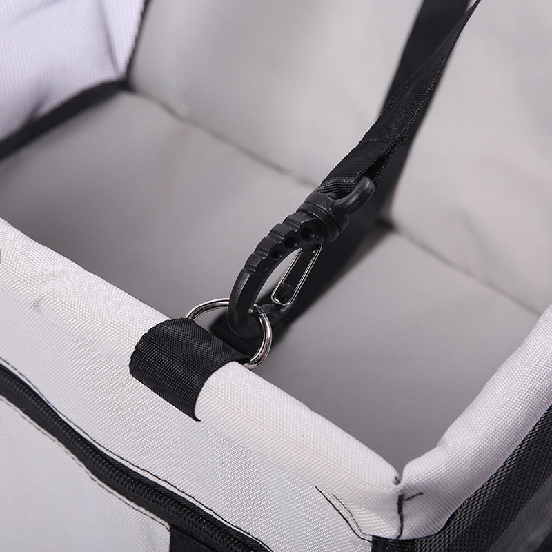 Dog seat – neem jouw hond mee op reis