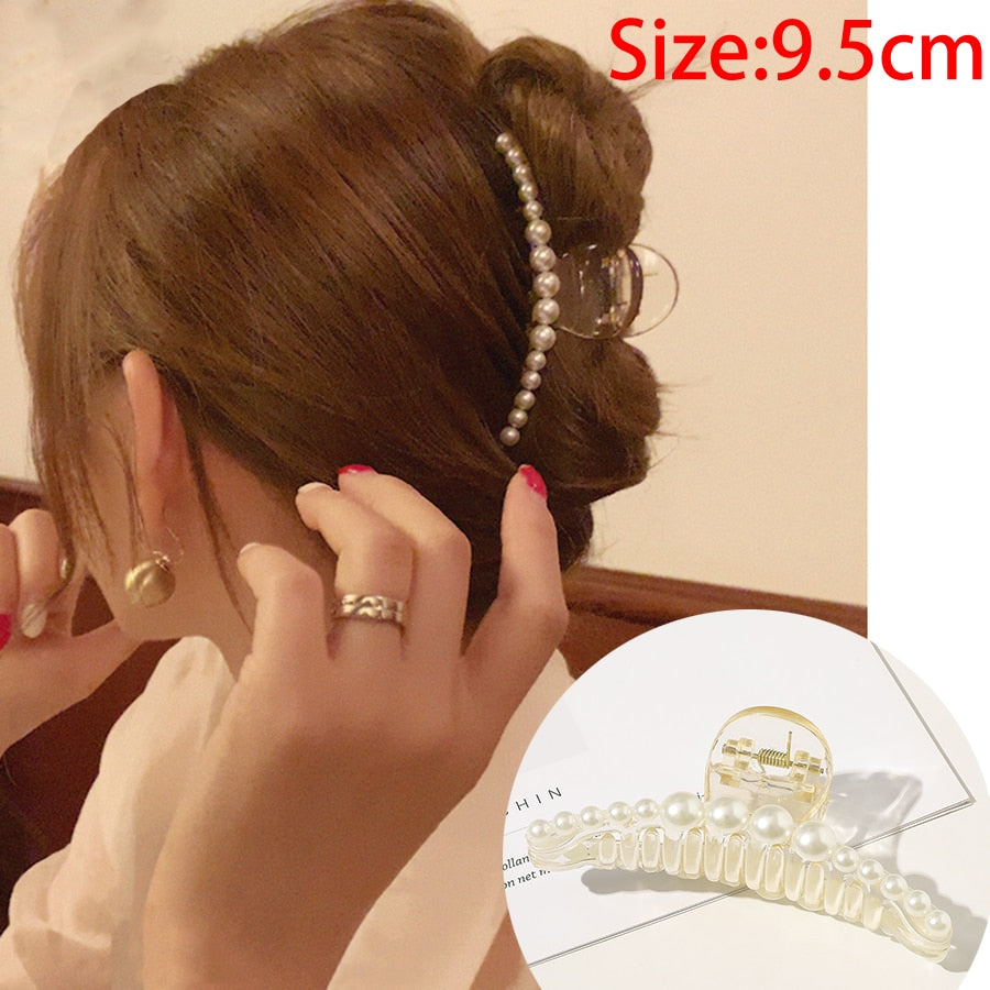 Haarclip met pareldecoratie