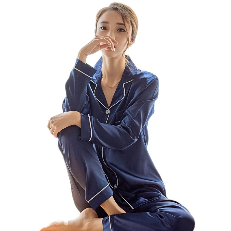 Pyjamaset van satijn