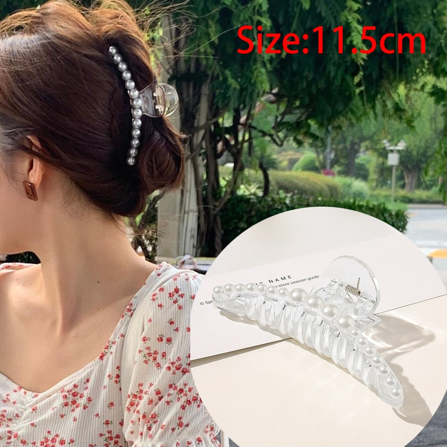 Haarclip met pareldecoratie