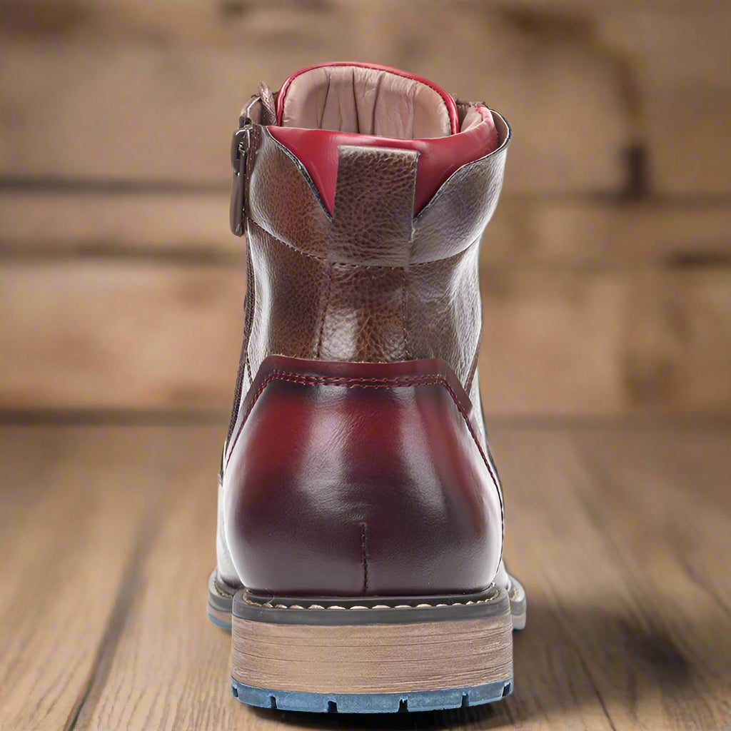 Herenboots met ronde neus, veters en zijrits