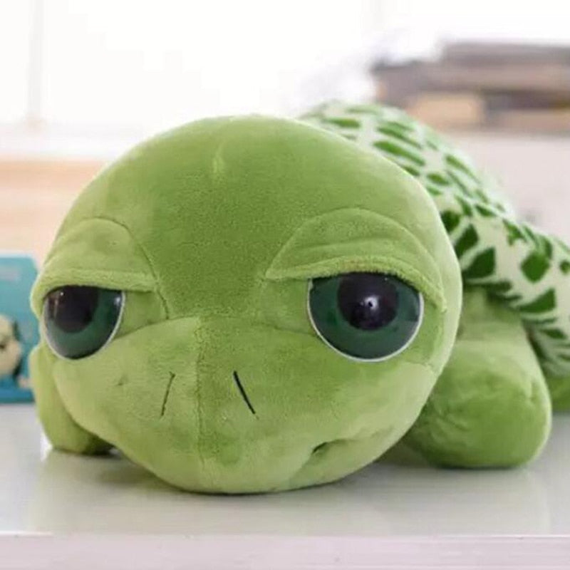 Zachte pluchen schildpadknuffel met realistisch ontwerp