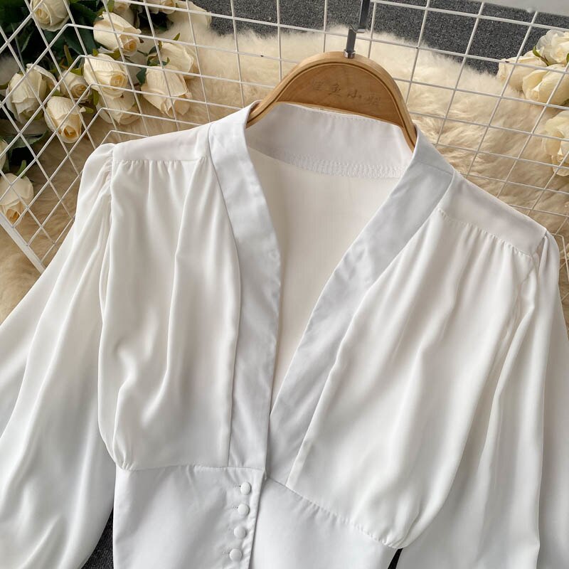 Satijnen blouse voor dames – Noor