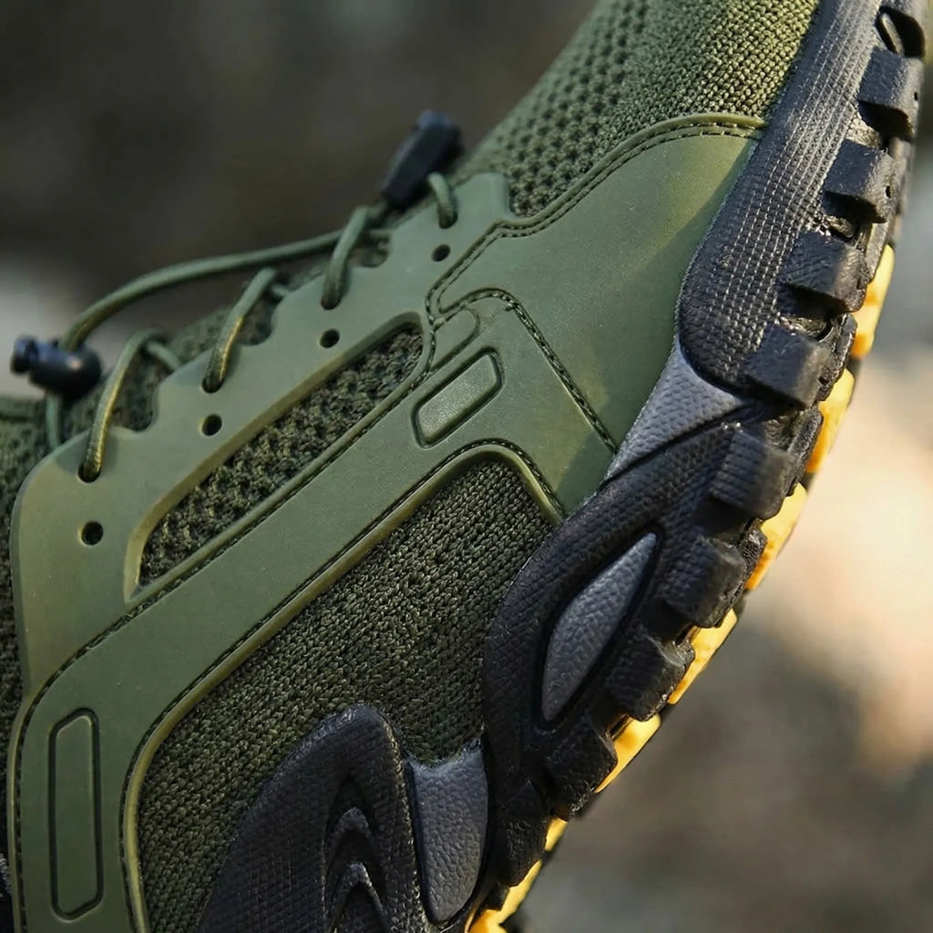 Hoge ademende trailschoen