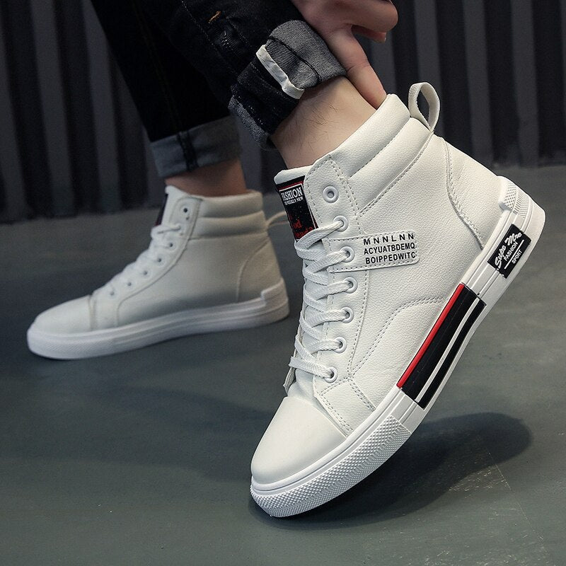 Hoge herensneaker met vetersluiting – Noor