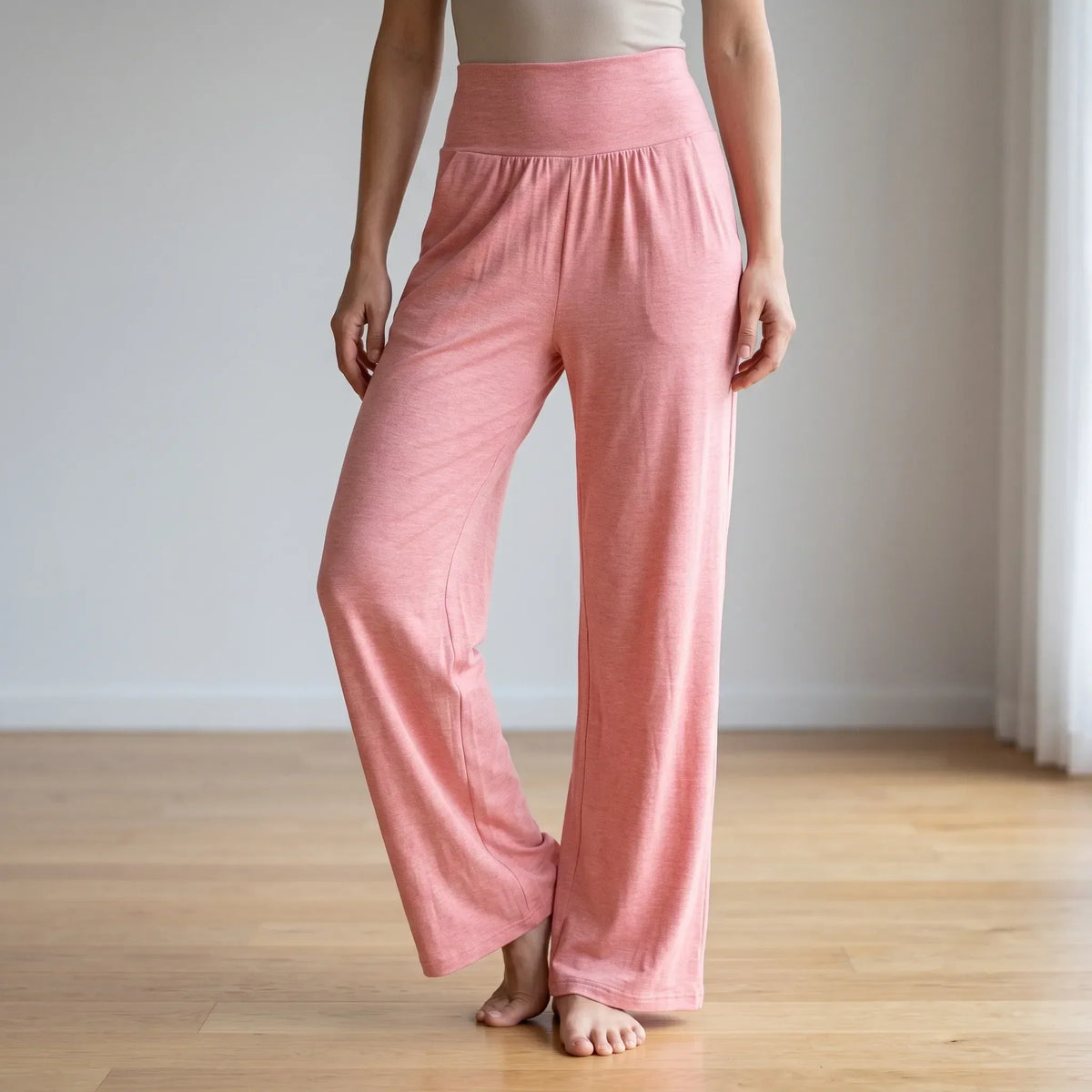 Yogabroek met hoge taille en wijde pijpen