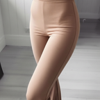 Hooggetailleerde flared-broek