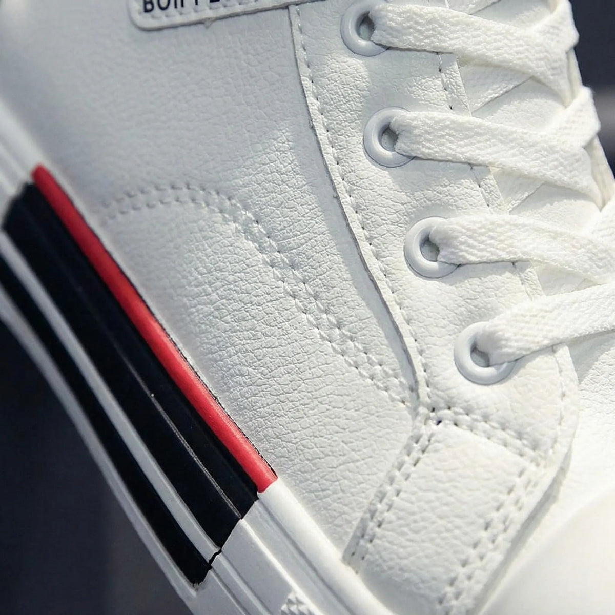Hoge herensneaker met vetersluiting – Liva