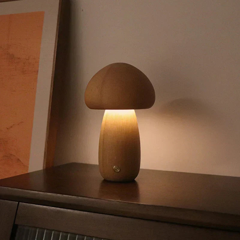 Houten paddenstoelnachtlamp