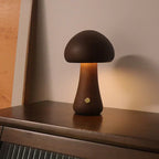 Houten paddenstoelnachtlamp