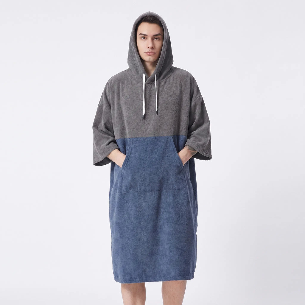 Omkleedjas met capuchon – Liva