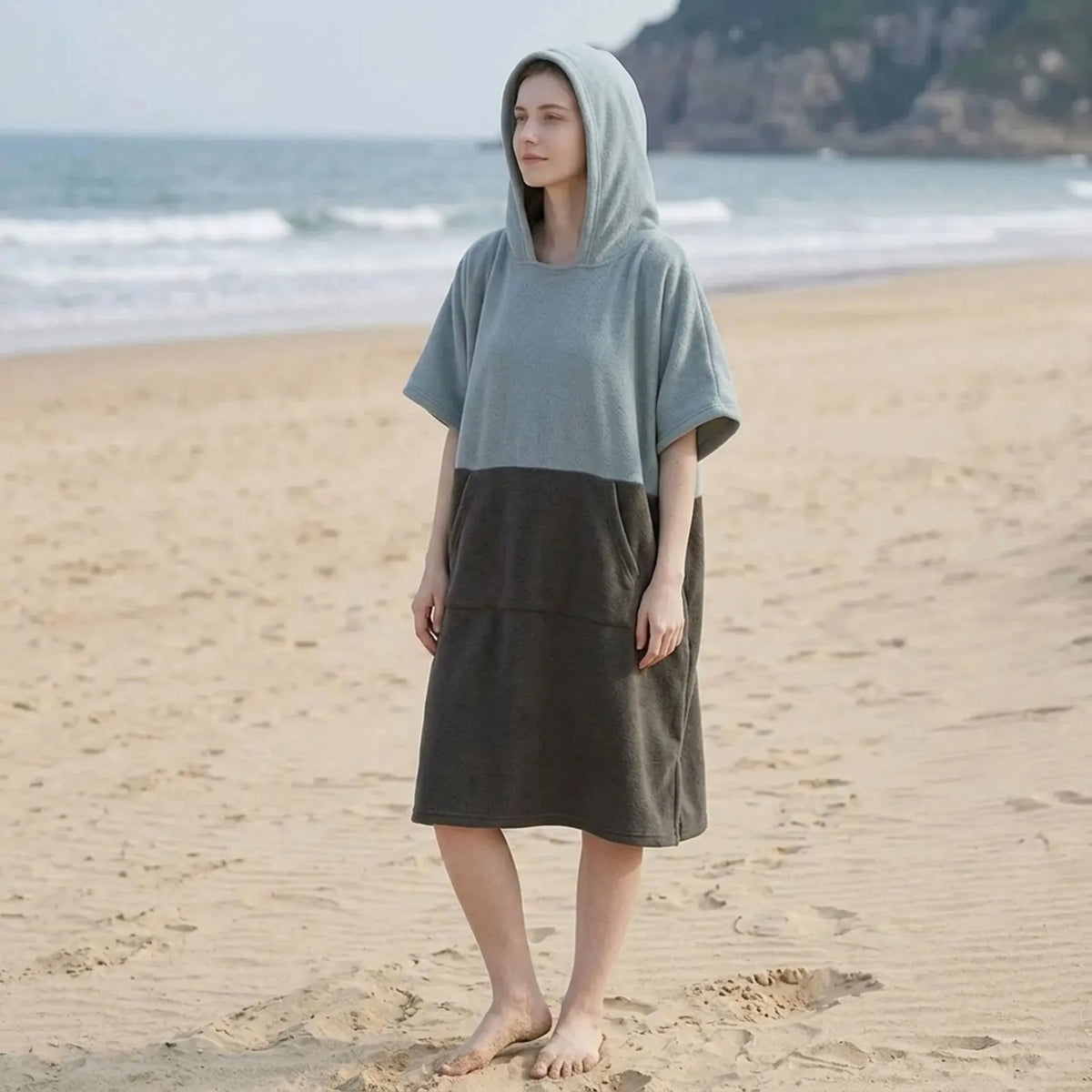Badponcho met capuchon – Liva