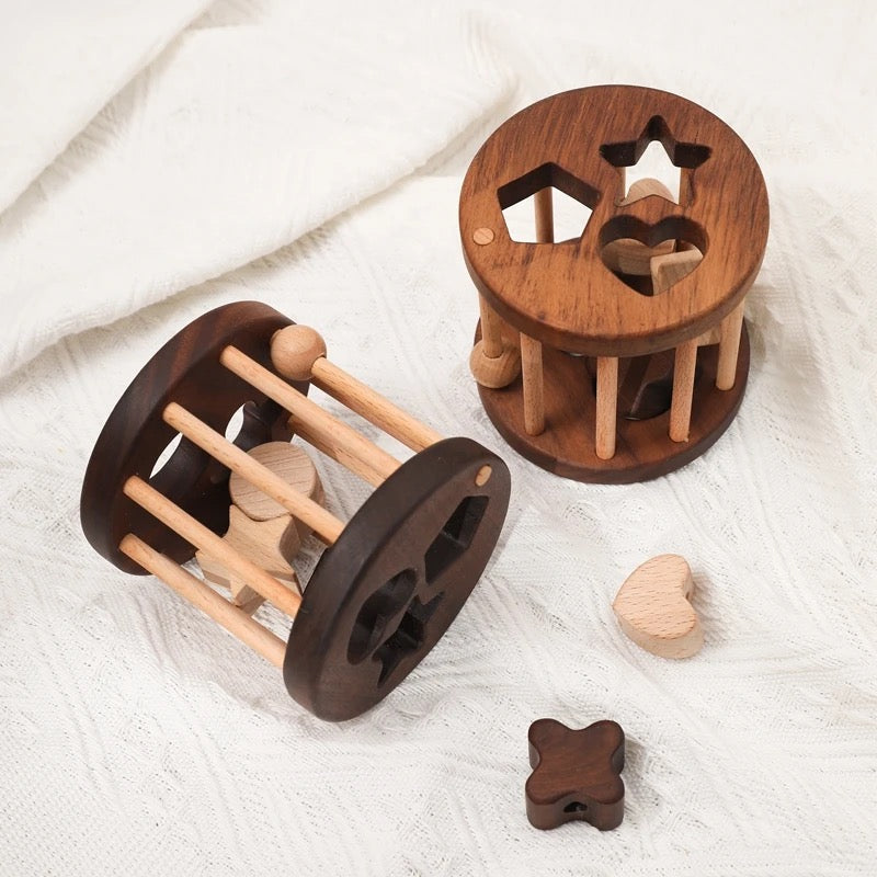Houten puzzel met basisvormen voor kinderen – leerspel ter bevordering van