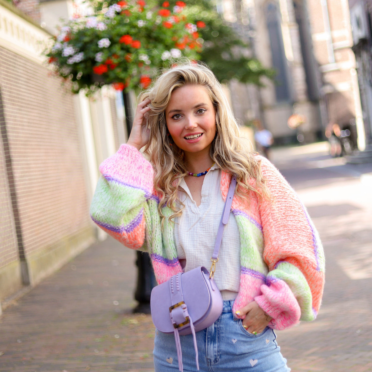Vrolijk gekleurd streepjesvest voor dames