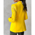 Slanke damesblazer met pareldetails