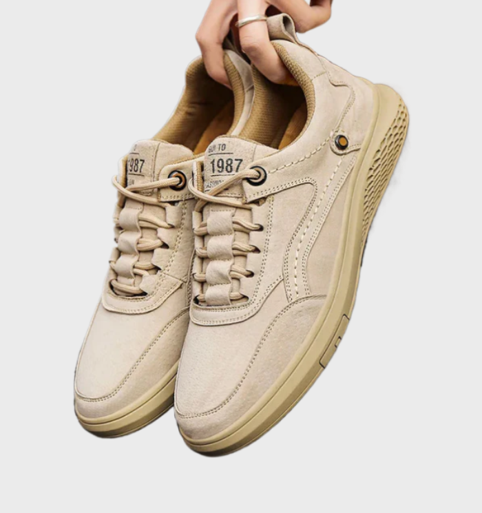 Leren sneakers met vetersluiting