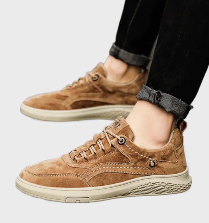 Leren sneakers met vetersluiting