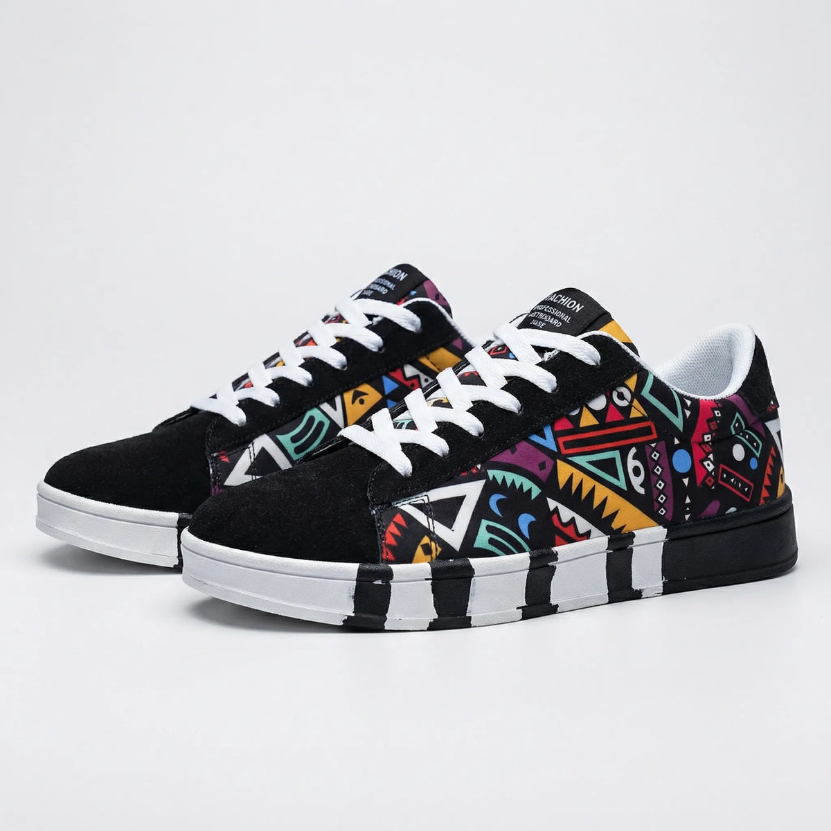 Kleurrijke sneaker met grafisch all-over-patroon — afbeelding 9