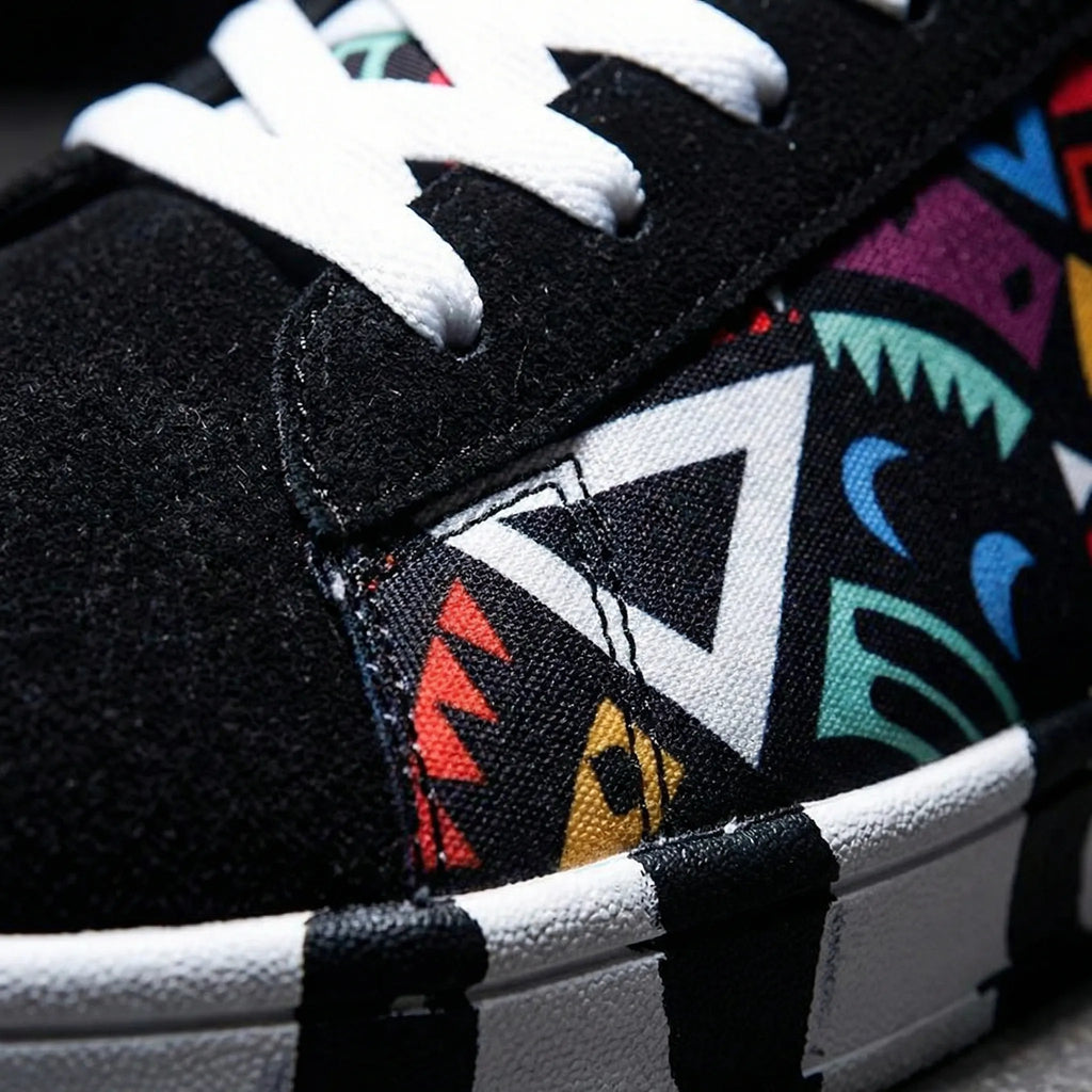 Kleurrijke sneaker met grafisch all-over-patroon — afbeelding 10