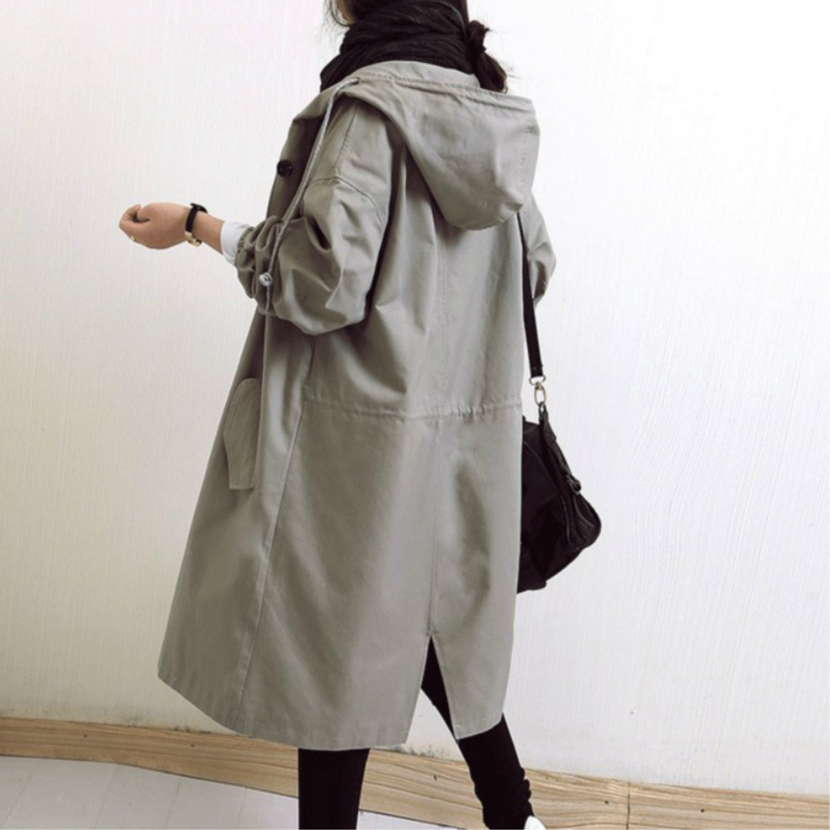 Lange dames trenchcoat met capuchon – Noor