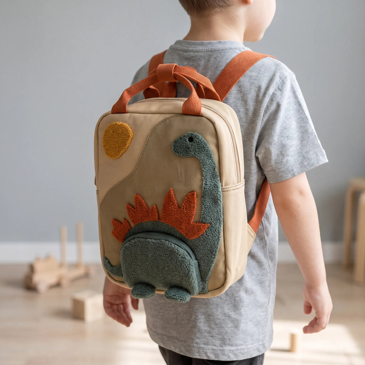Leuke kinderrugzak met speels dinomotief