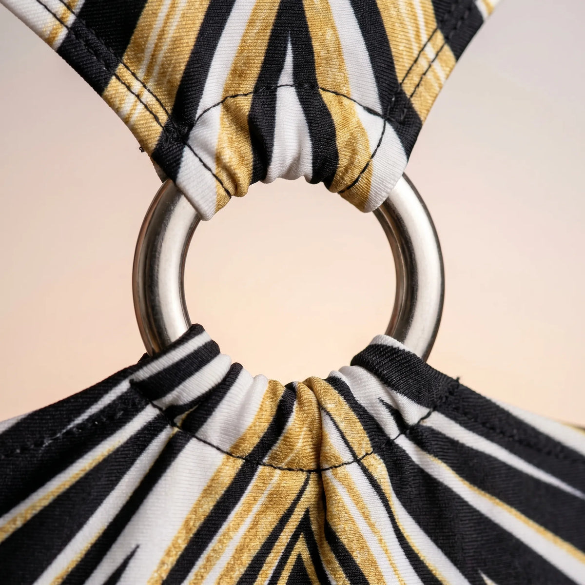 Monokini met lange mouwen en cut-out