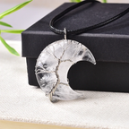Ketting met kristallen maanhanger