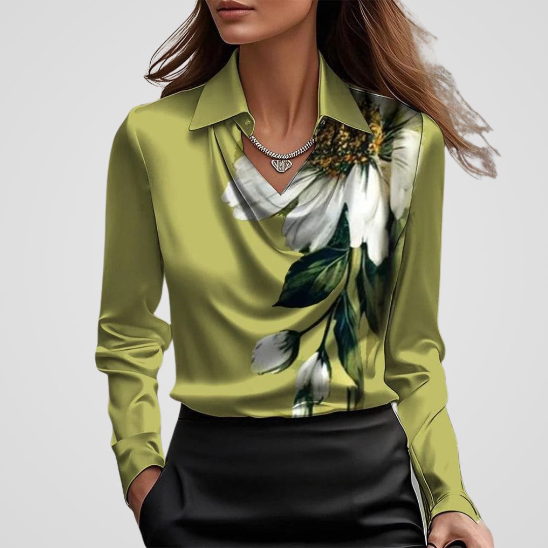Edina | Satijnen blouse met gedrapeerde hals