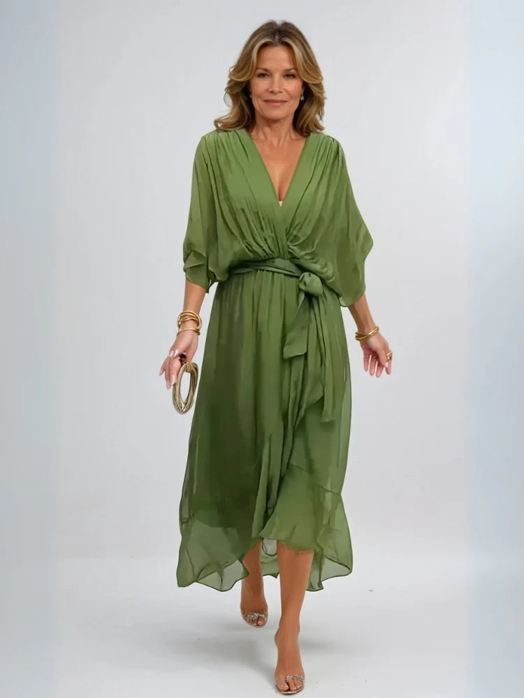 Jolene | Soepelvallende chiffon midi-jurk