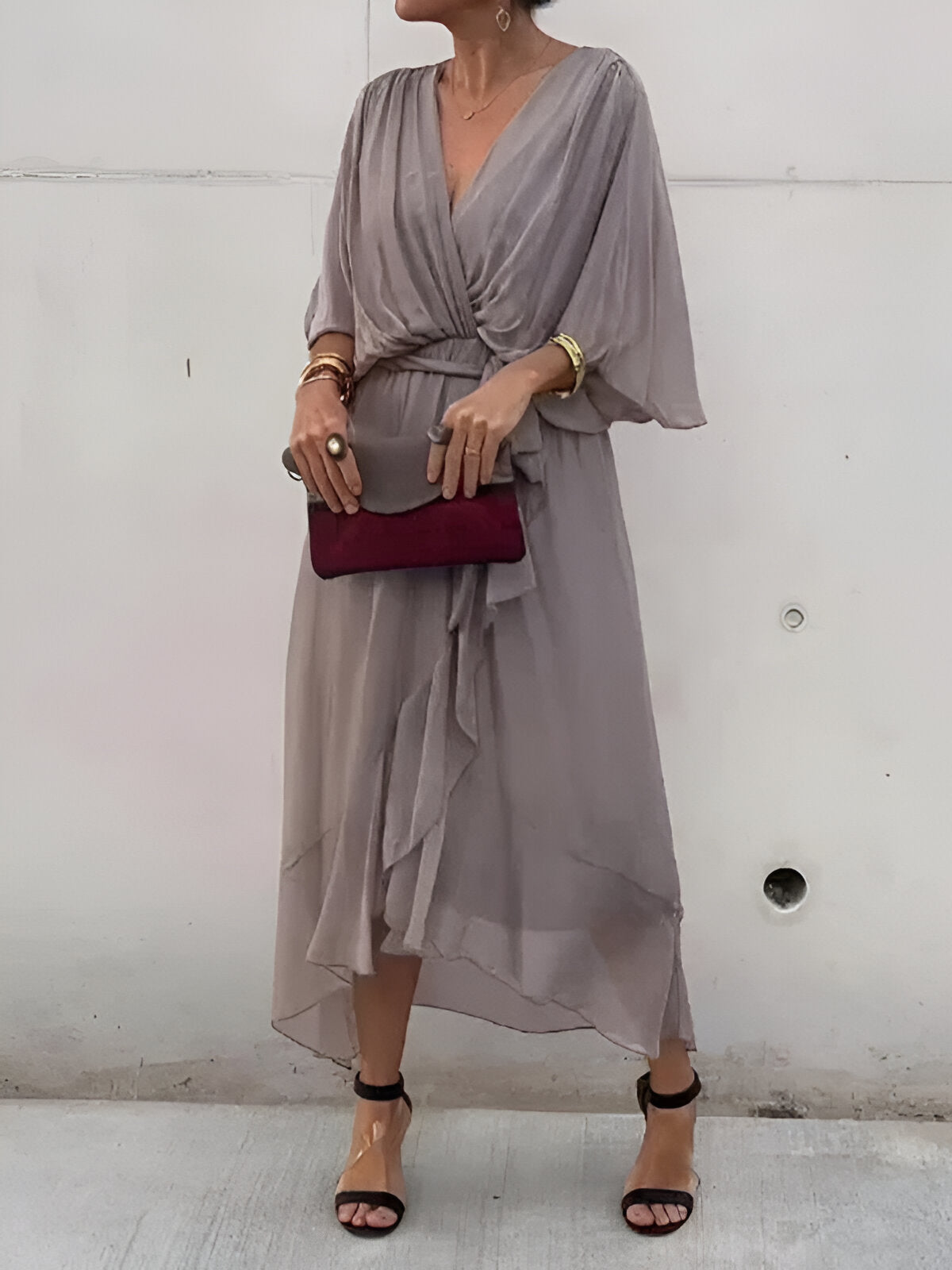 Leanne | Soepelvallende chiffon midi-jurk