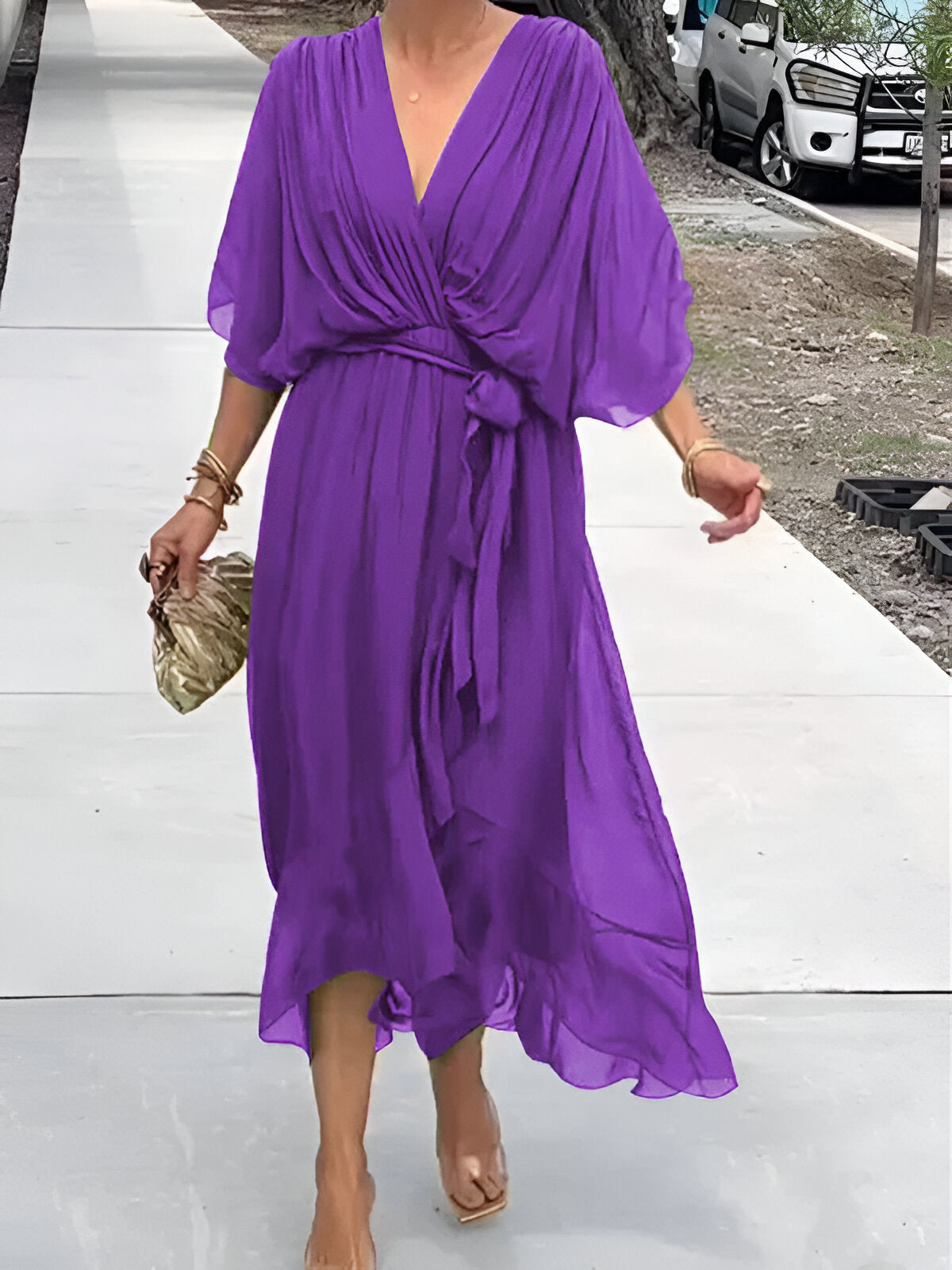 Jolene | Soepelvallende chiffon midi-jurk
