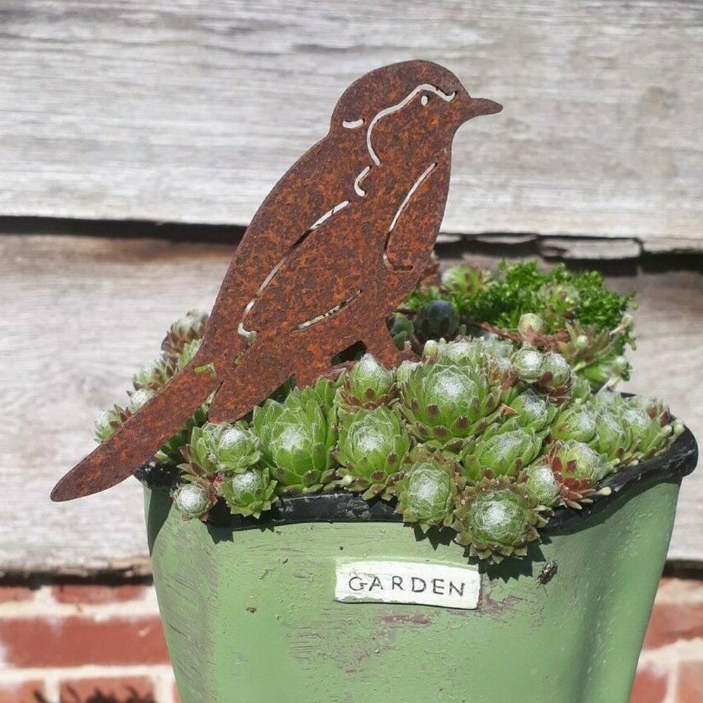 Metalen vogeldecoratie voor de tuin