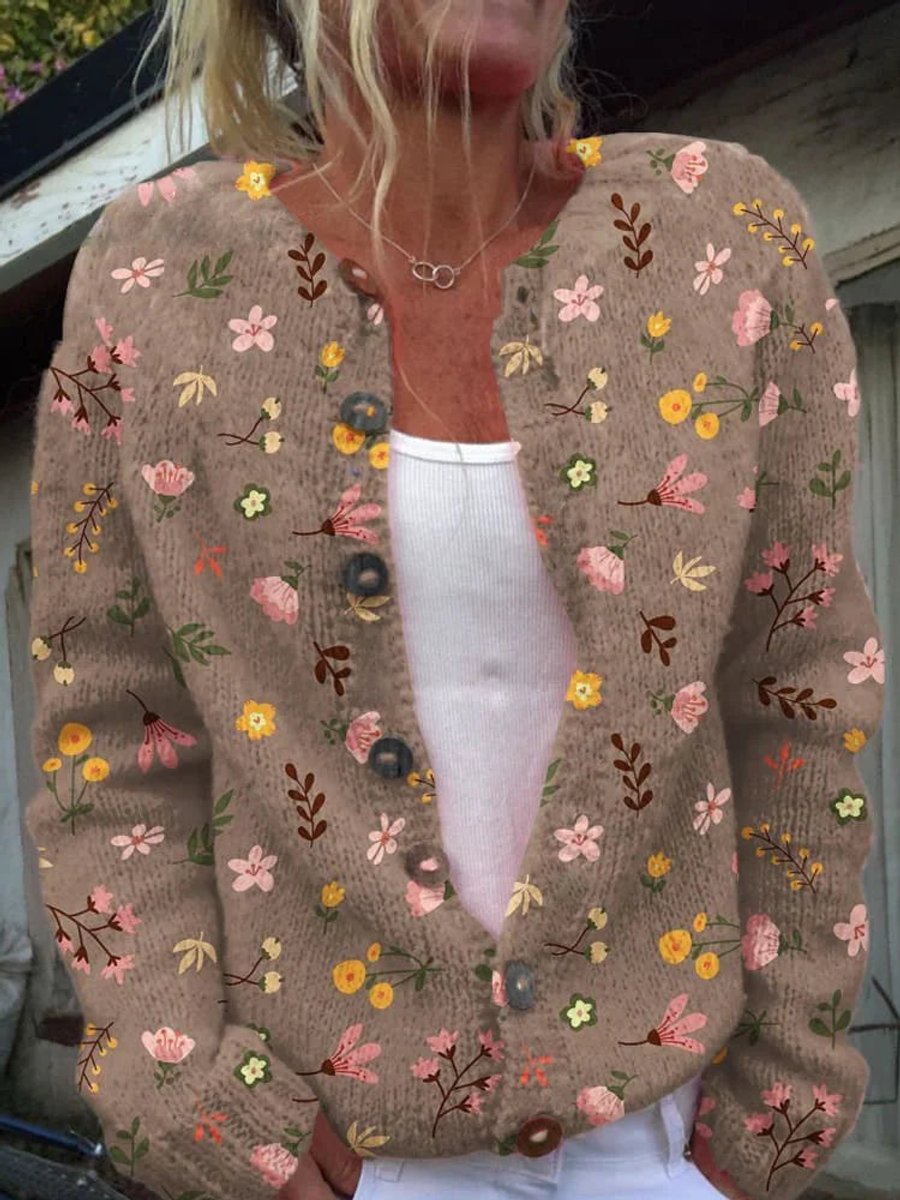 Hazel | Kort gebreid vest met bloemenpatroon en grote knopen
